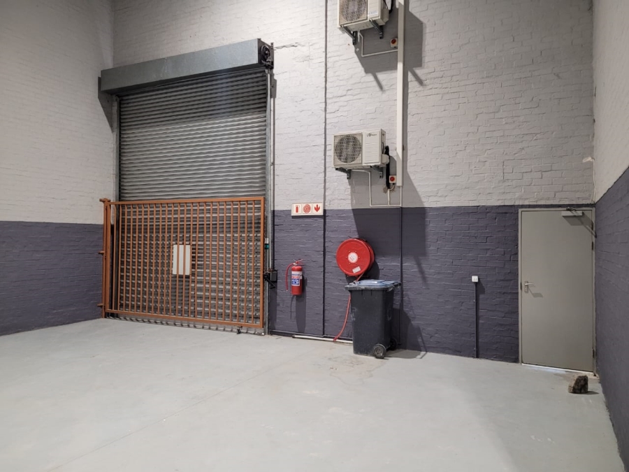 To Let Commercial Property for Rent in Stikland Industrial Western Cape